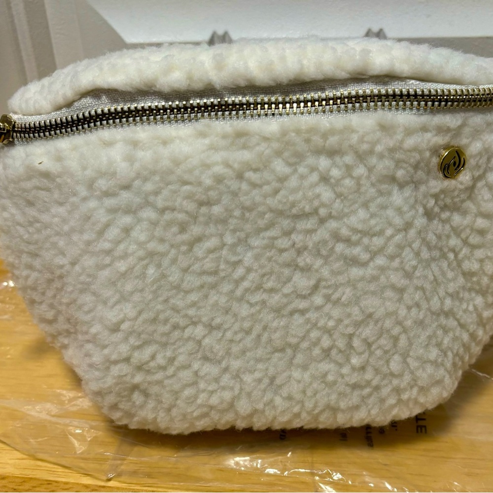 Cozy Sherpa belt bag